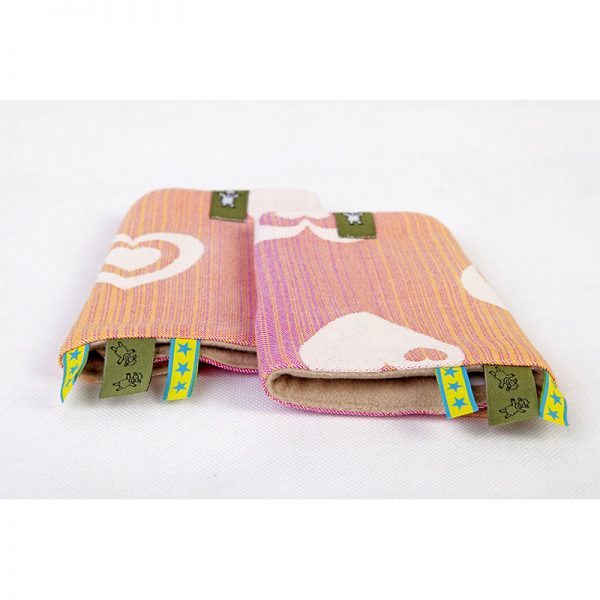 DROOL PADS & REACH STRAPS SET, (100� COTTON) - JOYFUL SWEETHEART 1 (1)