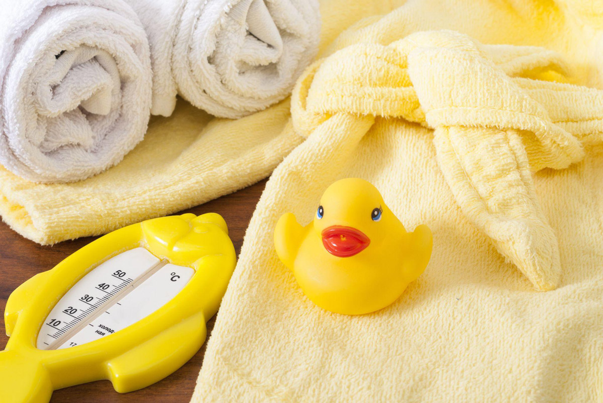 Immersing Into Parenthood- 4 Safety Tips For Bathing Babies